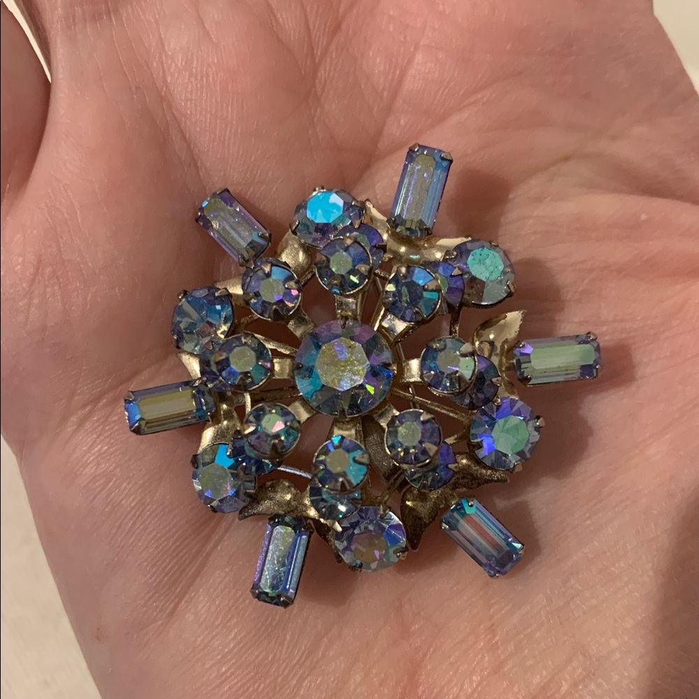 Vintage Blue Rhinestone Brooch - Picture 2 of 3
